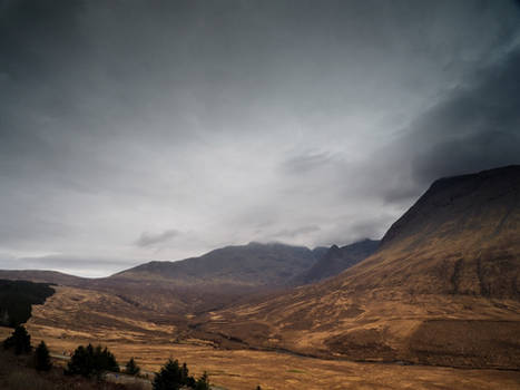 Mountains on Skye 4