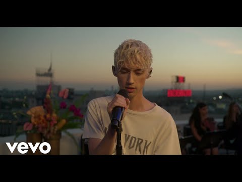 Troye Sivan - Postcard (Live on the Honda Stage)