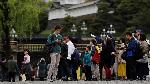 Tourist visit the Imperial Palace in Tokyo,  Japan, April 30, 2019. REUTERS/Kim Kyung-Hoon