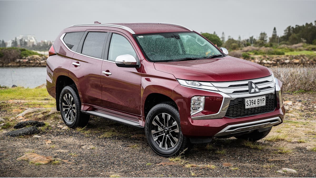 2020 Mitsubishi Pajero Sport GLS 7 review