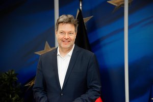 Image showing Robert Habeck, German Federal Vice-Chancellorand Minister for the Economy and Climate, during a meeting with European Commissioner for Energy, to the European Commission, Brussels - EC/Berlaymont, January 25, 2022.