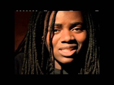 Tracy Chapman - New Beginning (Official Music Video)