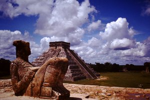 Statue of Chac Mool in Chichén Itzá (today transferred). In the background El Castillo. Photo taken 1984 with a Minox miniature camera