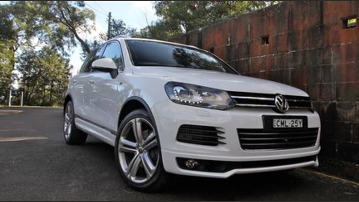 2014 Volkswagen Touareg V8 TDI R-line Review