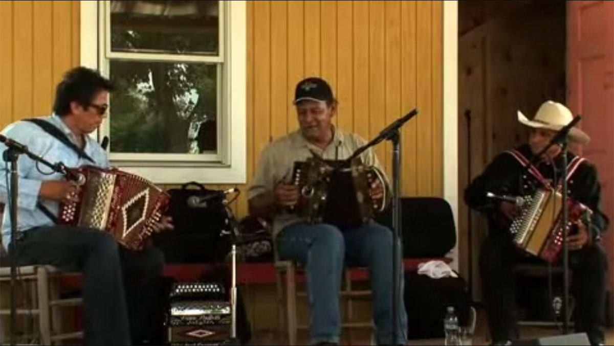 Accordionists Jamming: Traditions from Cajun and Conjunto