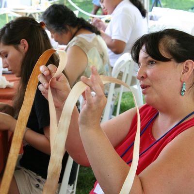 Carriers of Culture: Living Native Basket Traditions