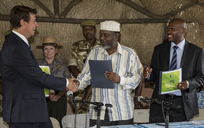 Kenyan and U.S. Park Rangers Form Historic Partnership