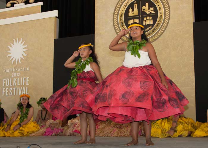 Campus, Community, and Language: The Hawaiian Experience