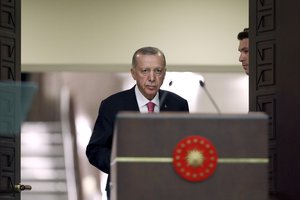 Turkish President Recep Tayyip Erdogan, arrives to speak in front of the attendees during the inauguration ceremony at the presidential complex in Ankara, Turkey, Saturday, June 3, 2023.