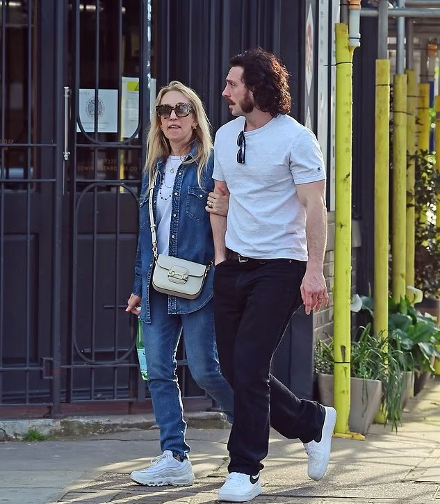 r/popculturechat - Aaron Taylor-Johnson was spotted with his wife Sam in Notting Hill (I guess all of those cheating rumors were false)