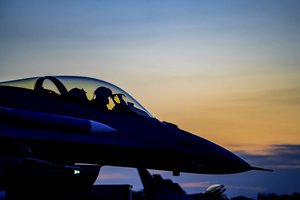 A 114th Fighter Wing F-16 Fighting Falcon waits to taxi for evening operations at Joe Foss Field, S.D. April 26, 2023