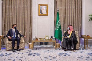 Mohammed bin Salman, right, meets with Senior Advisor to the U.S. President, Jared Kushner in Riyadh, Saudi Arabia, Tuesday, Sept. 1, 2020