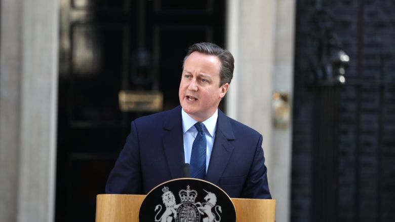 David cameron resigns