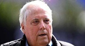 Clive Palmer (Image: AAP/Joel Carrett)