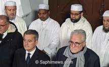 Le ministre de l'Intérieur Gérald Darmanin aux côtés du recteur de la Grande Mosquée de Paris Chems-Eddine Hafiz à la cérémonie du 11 novembre 2023.