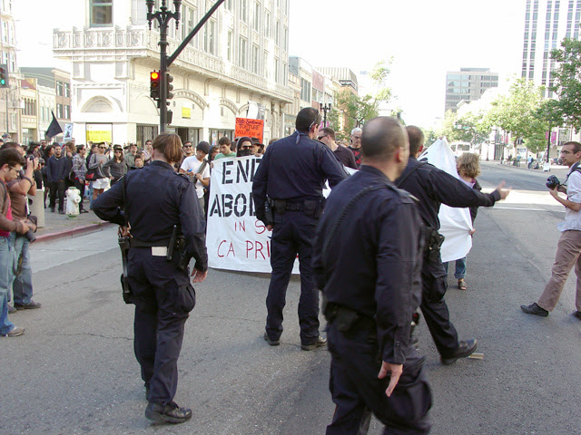 anticut3_prisonsolidarity_0708111834_4.jpg 