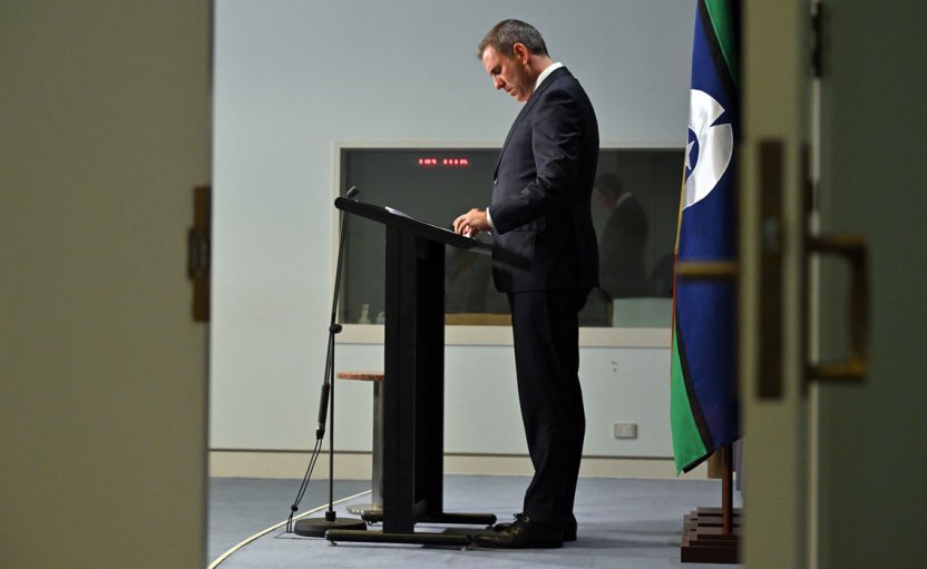 Image of Treasurer Jim Chalmers standing at lectern at Parliament House, October 25, 2023, taken from side stage