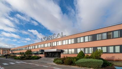 La Fábrica Internacional de Productos Capilares de L' Oréal en Burgos, responsable de la producción mundial de marcas como Kérastase, es un modelo de eficiencia energética y procesos de circularidad.