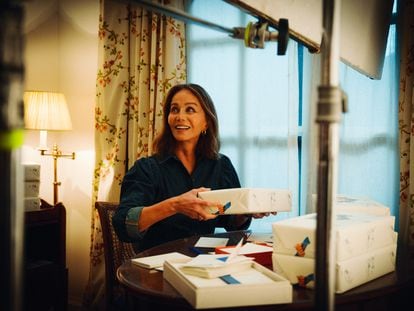 Isabel Preysler en un momento de su 'reality' navideño.