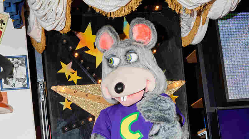 Kids are losing the Chuck E. Cheese animatronics. They were for the parents, anyway