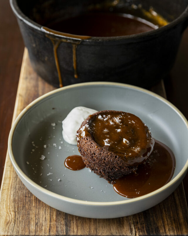 GUINNESS MUFFIN WITH SALTY CARAMEL SAUCE