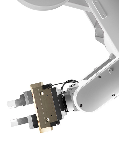 robotic arm of Daisy the disassembly robot