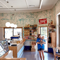 Emil’s cafe blends vintage milk bar touches and contemporary design.