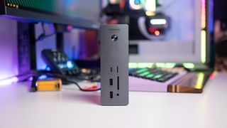 UGREEN Revodok Max 213 Thunderbolt 4 dock review