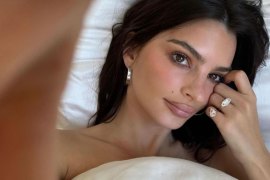 Emily Ratajkowski and her divorce rings, designed by jeweller Alison Lou.