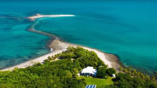 Rare Whitsundays tropical island for sale at bargain price