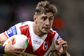 Zac Lomax will leave the Dragons by the end of the season at the latest.