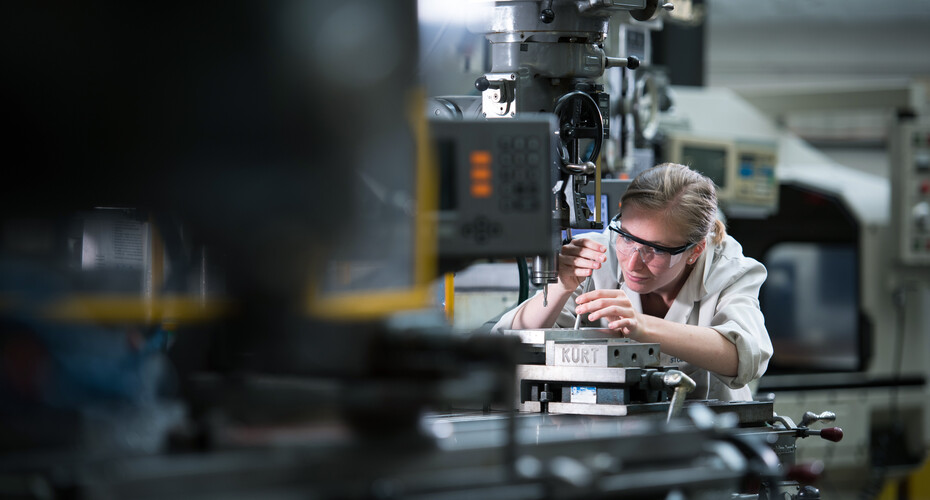 Postgraduate student in the engineering lab