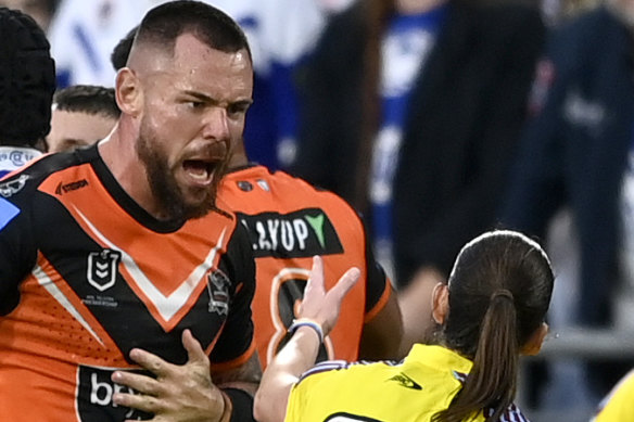 Tigers prop David Klemmer was sin-binned for dissent involving referee Kasey Badger.