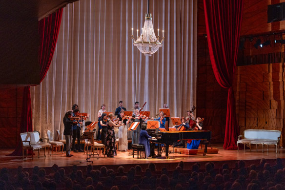 Elisabeth Murdoch Hall was transformed into a setting recalling the Georgian assembly rooms of Jane Austen’s time.