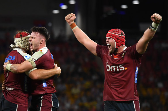 Queensland Reds celebrate victory during the round three Super Rugby Pacific match between Queensland Reds and Chiefs.