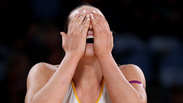 ‘Farcical scenes’: Lightning lose netball match after thinking they’d won, but the result will stand