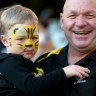 A young Richmond fan.