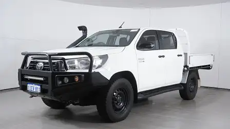 969548612 - Toyota Hilux GUN126R SR Cab Chassis Double Cab 4dr Spts Auto 6sp 4x4 2.8DT