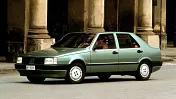 Over-hyped and over-priced. So why didn’t Australians buy the Fiat Croma? | Drive Flashback