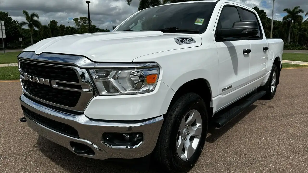 969553130 - RAM 1500 DT Big Horn Utility Crew Cab SWB 4dr Auto 8sp 4x4 5.7i (5'7" Tub) [MY24]