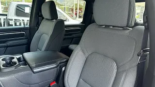 demo RAM 1500 5.7L Crew Cab Ute SWB 4XD QLD