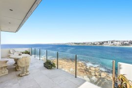 The North Bondi sub-penthouse at the end of Ben Buckler sold to the penthouse owner David Paradice.