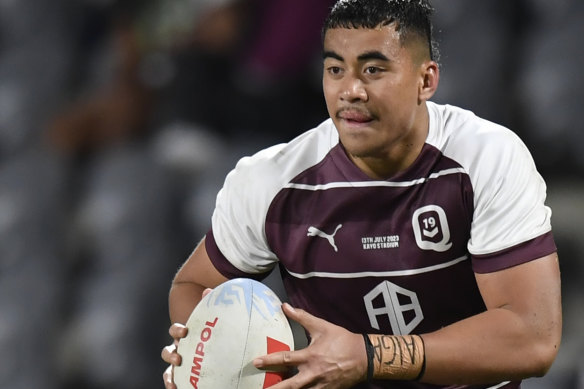 Israel Leota in action for the Queensland Maroons’ under-19s side in the 2023 Under-19s State of Origin.