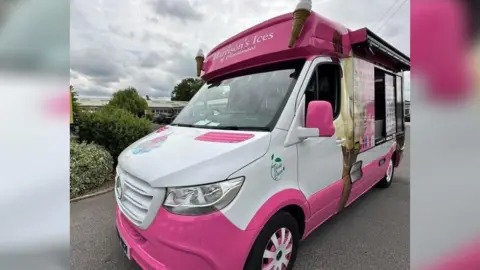 Harrison's Ices van