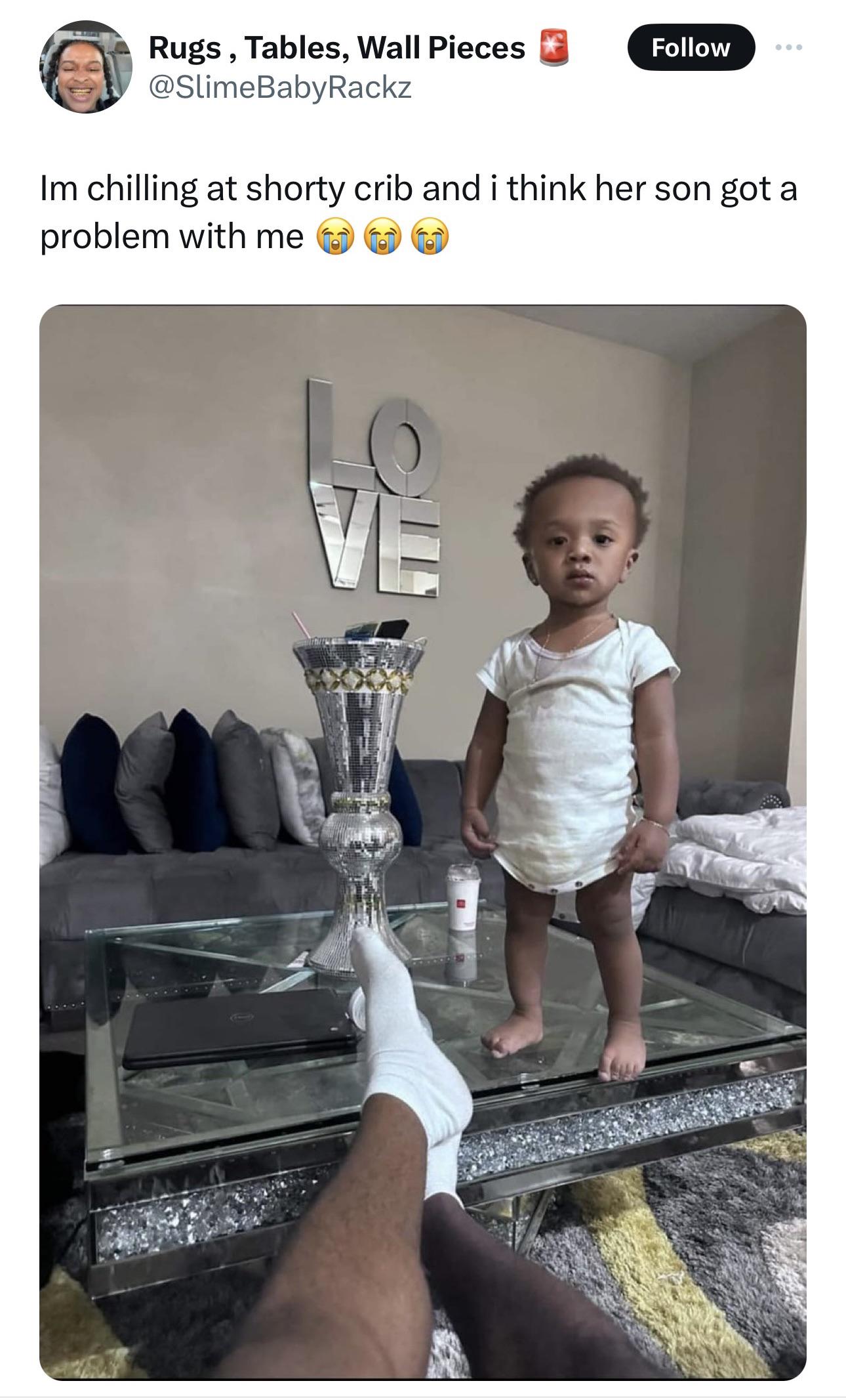 r/BlackPeopleTwitter - “You in my mama’s house”