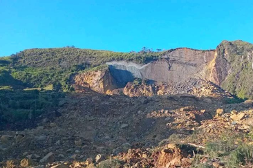 PNG landslide