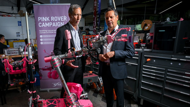 Former NASA JPL deputy director Larry D. James (left) and Professor Christopher Lawrence from Monash University.