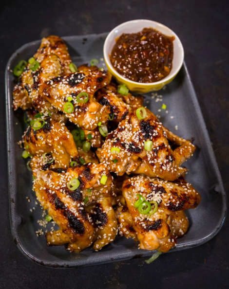 In my opinion, this is the best way to prepare chicken wings, you get the best of both worlds. The chicken is cooked thoroughly and absorbs all the great flavours of the sauce. Plus you get the crispy braai stickiness once cooked and on the braai.