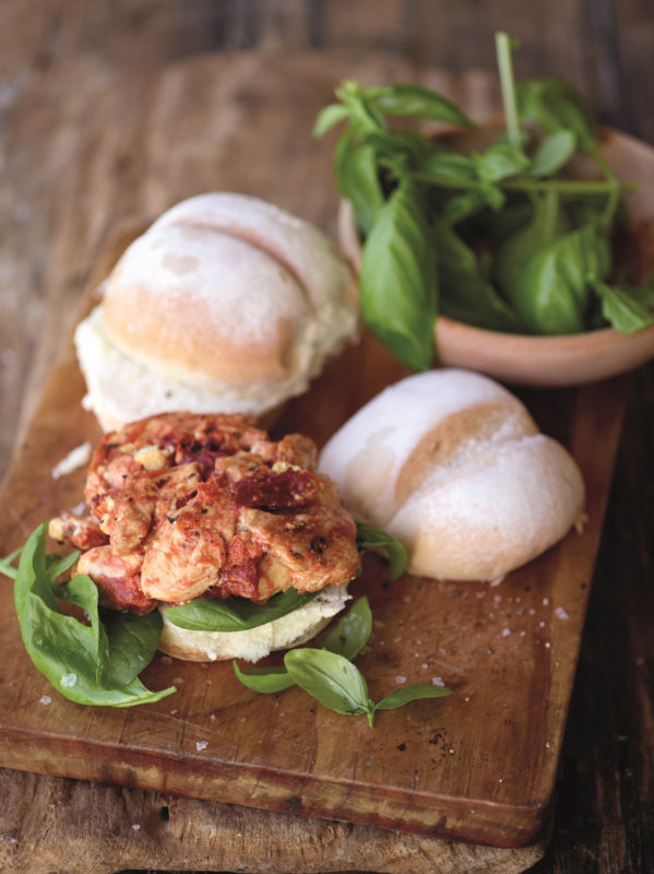 CHICKEN, FETA AND SUN-DRIED TOMATO BURGERS