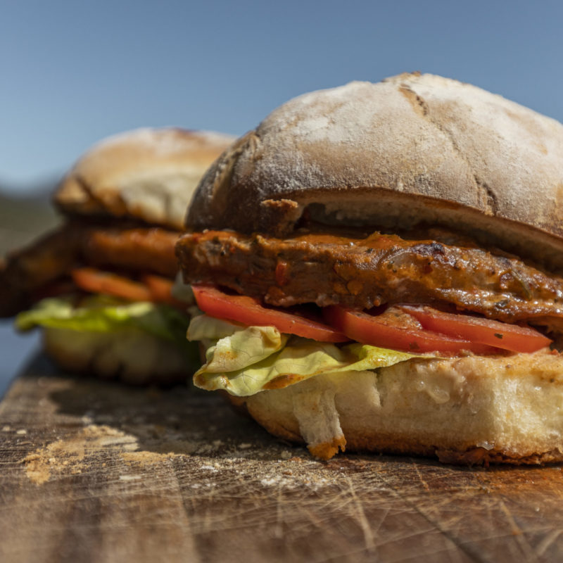 PREGO STEAK WITH PORTUGUESE ROLLS